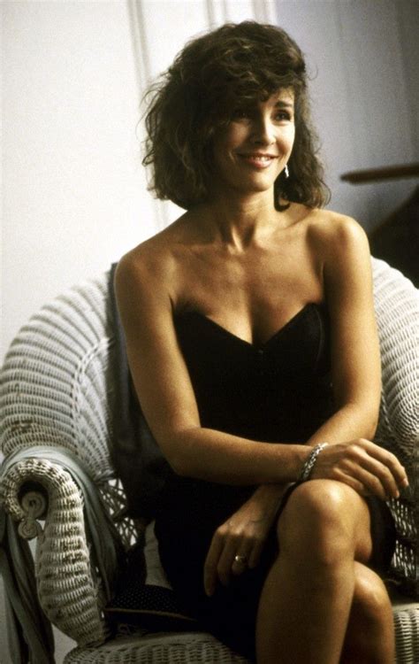 Anne Archer is an American actress best known for performances in the Fatal Attraction for which she was nominated for the Academy Award for best Supporting Actress. ... Anne Archer Nude. 09.06.2023.